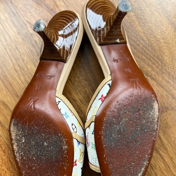 Louis Vuitton Summer Heels - Picture 2 of 7